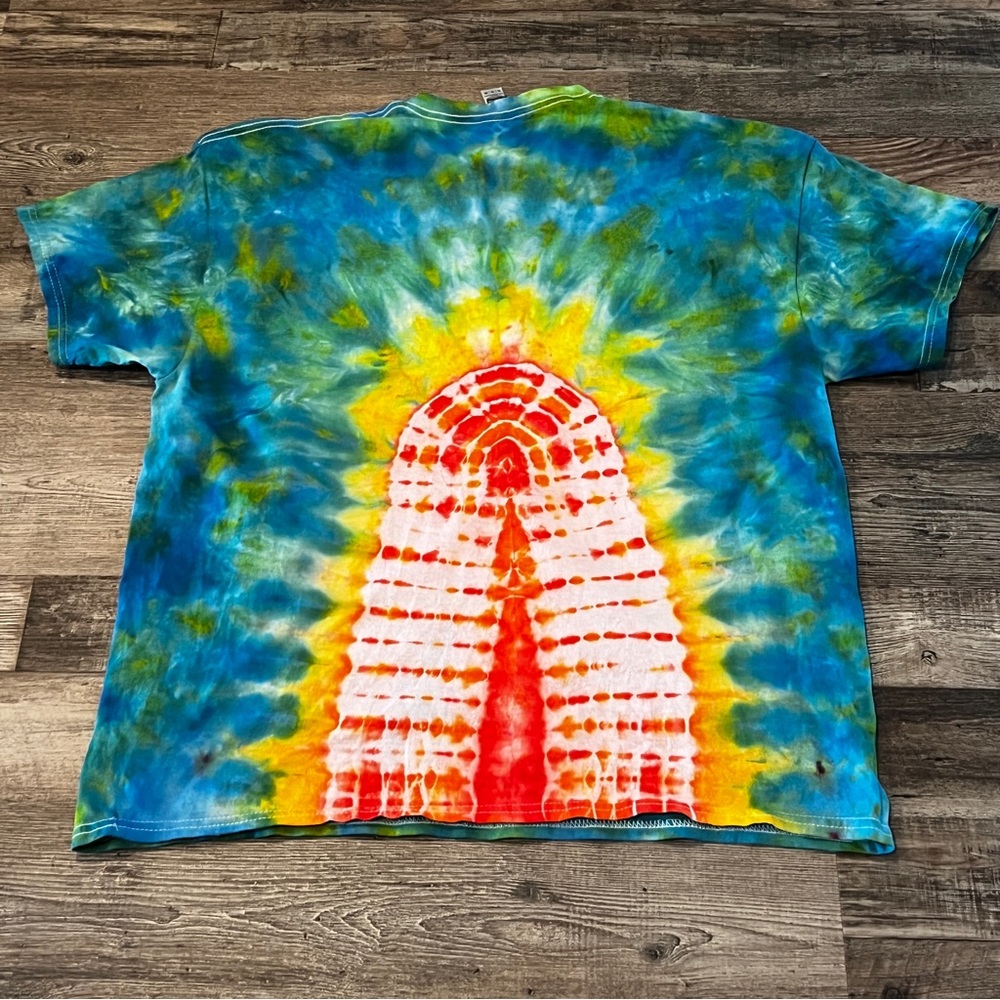 Handmade Tie Dyed peace sign shirt - Picture 5 of 8